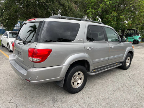 Used 2005 Toyota Sequoia SR5 image 5