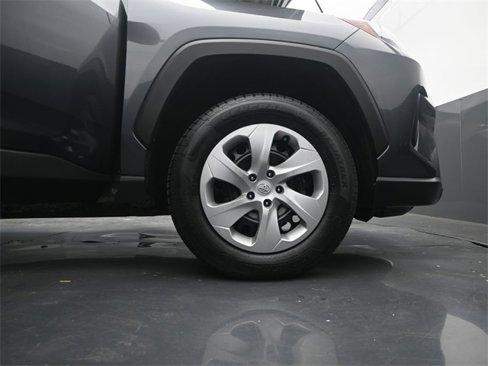 Used 2023 Toyota RAV4 LE image 16