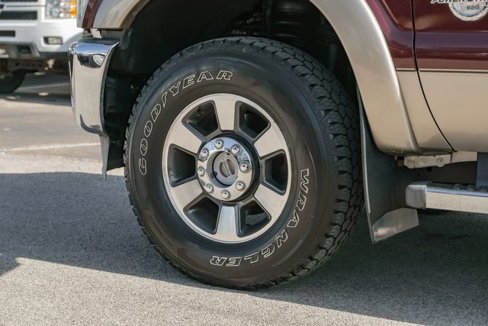 Used 2011 Ford F250 Lariat w/ Lariat Interior Pkg image 64