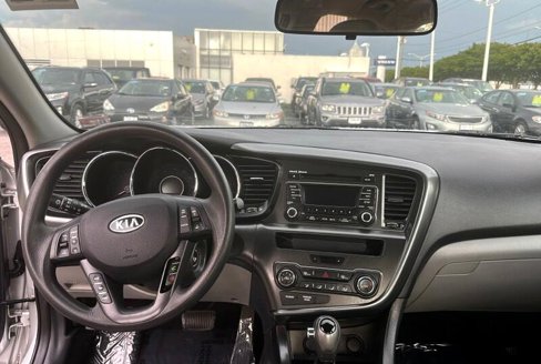 Used 2012 Kia Optima LX image 18