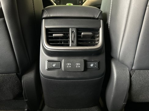 Used 2020 Subaru Outback Limited image 26