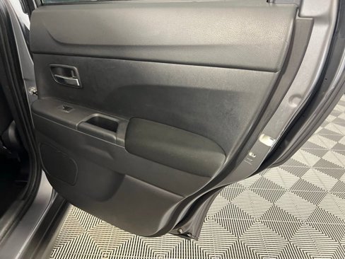Used 2024 Mitsubishi Outlander Sport ES image 30