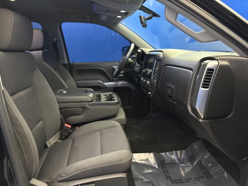 Used 2018 Chevrolet Silverado 1500 LT w/ All Star Edition image 22