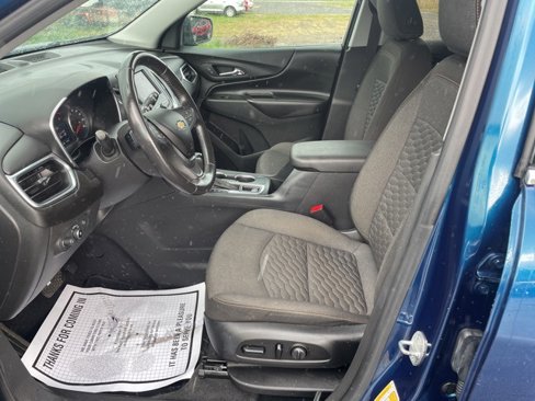 Used 2020 Chevrolet Equinox LT w/ Driver Convenience Package image 17