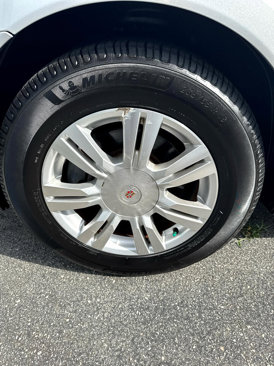 Used 2015 Cadillac SRX Luxury w/ Driver Awareness Package image 18