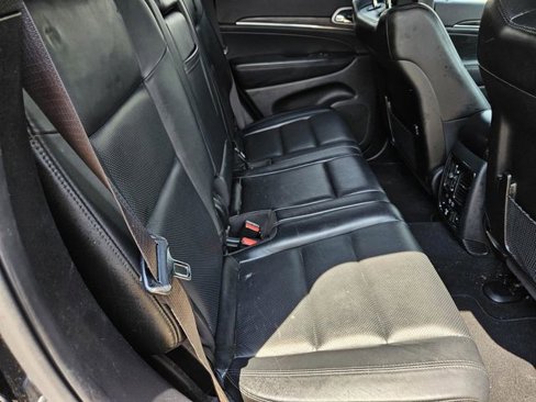 Used 2019 Jeep Grand Cherokee Limited w/ Luxury Group II image 33