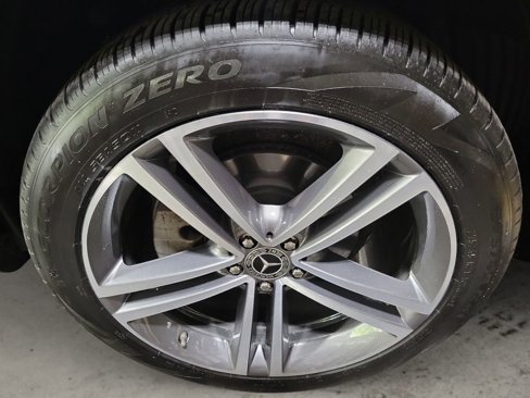 Used 2021 Mercedes-Benz GLE 350 4MATIC image 11