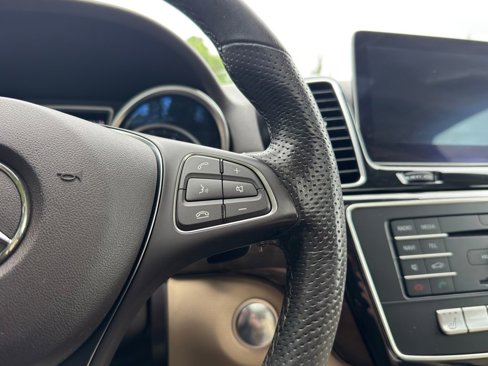 Used 2018 Mercedes-Benz GLE 350 image 26