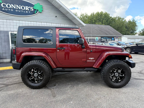 Used 2010 Jeep Wrangler Sahara image 2