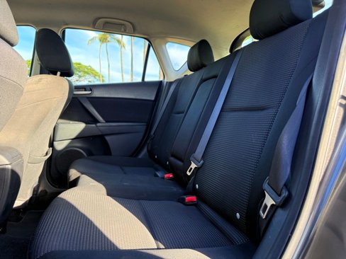 Used 2012 MAZDA MAZDA3 i Touring image 11