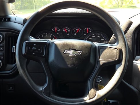 Used 2019 Chevrolet Silverado 1500 Custom Trail Boss w/ Custom Convenience Package image 12