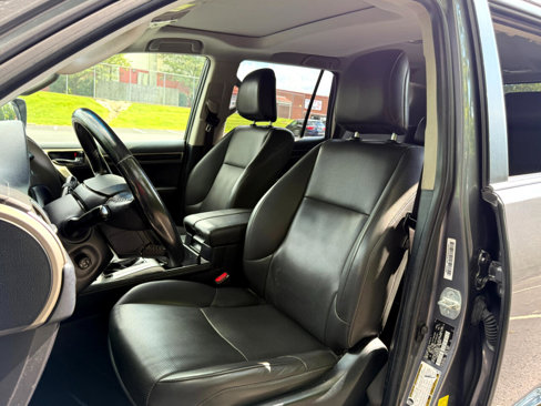 Used 2016 Lexus GX 460 w/ Preferred Accessory Package image 11