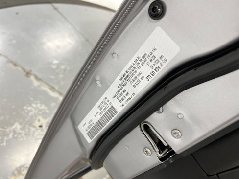 Used 2015 Chrysler 300 S image 27