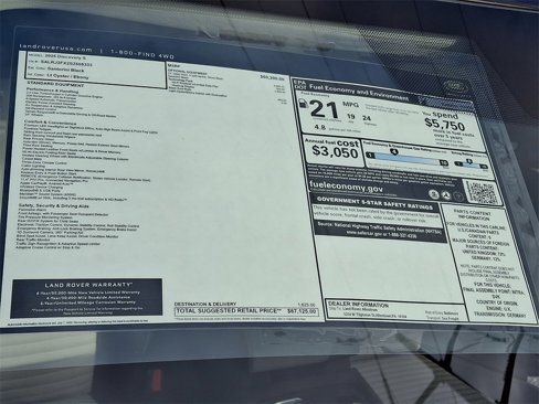 Certified 2025 Land Rover Discovery S image 21
