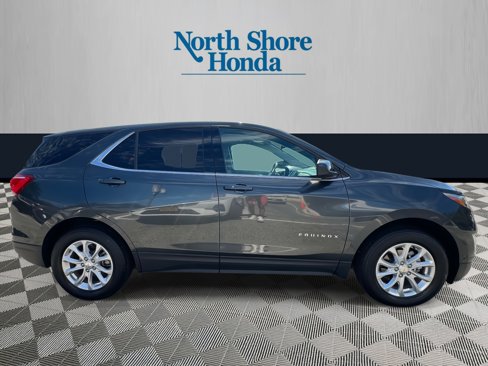 Used 2020 Chevrolet Equinox LT image 3