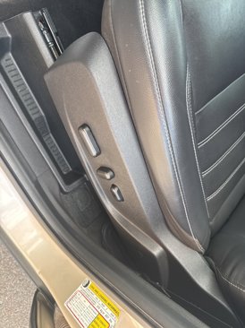 Used 2018 Ford Escape SEL image 17