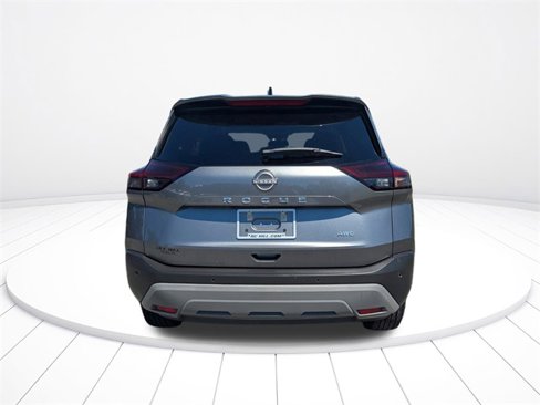 Used 2023 Nissan Rogue S image 4