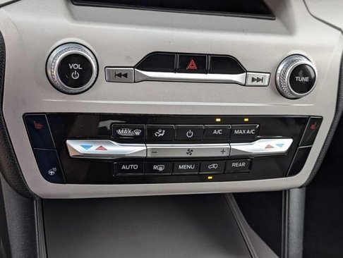 Used 2023 Ford Explorer XLT w/ Equipment Group 202A image 19