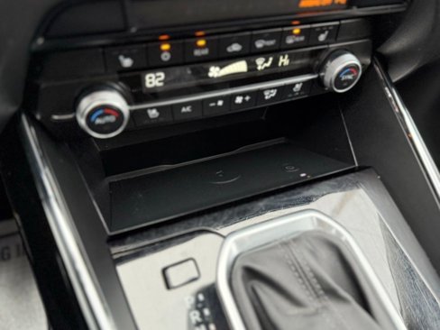 Used 2022 MAZDA CX-9 Touring Plus image 17