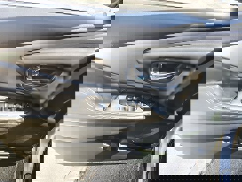 Used 2020 Nissan Murano SV image 19