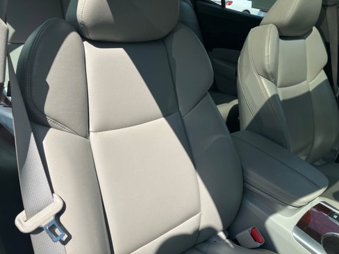 Used 2016 Acura TLX image 32