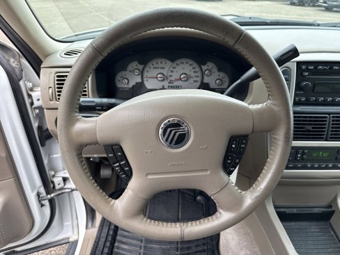 Used 2004 Mercury Mountaineer Convenience image 14