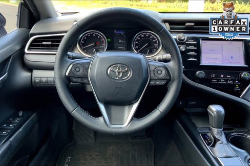 Used 2018 Toyota Camry SE image 5