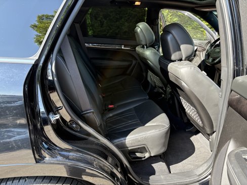 Used 2014 Kia Sorento SX image 19