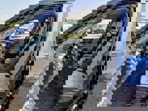 Used 2023 Chevrolet Equinox LS w/ LS Convenience Package image 11