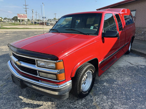 Used 1997 Chevrolet Silverado 1500 2WD Extended Cab w/ Preferred Equipment Group 2 image 5