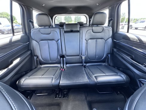 Certified 2021 Jeep Grand Cherokee L Overland image 18