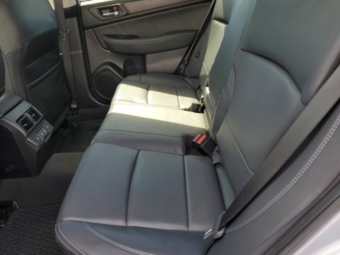 Used 2019 Subaru Outback 2.5i Limited image 9