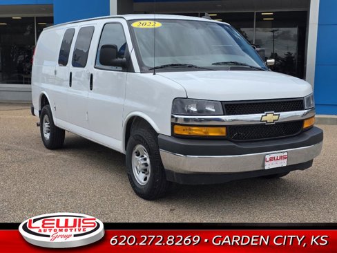 Used 2022 Chevrolet Express 2500 w/ Driver Convenience Package image 2