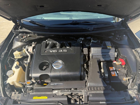 Used 2012 Nissan Altima 3.5 SR w/ 3.5SR Premium Pkg image 22