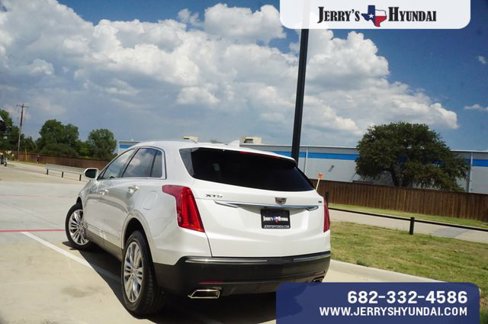 Used 2018 Cadillac XT5 Premium Luxury image 6