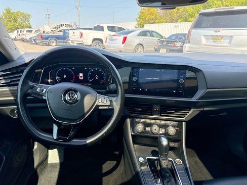 Used 2019 Volkswagen Jetta SEL image 22