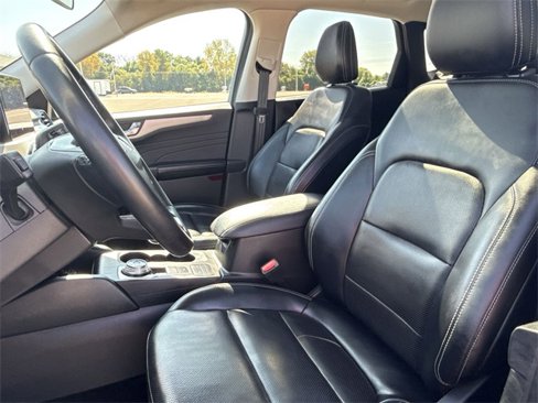 Used 2021 Ford Escape SEL w/ Technology Package image 18