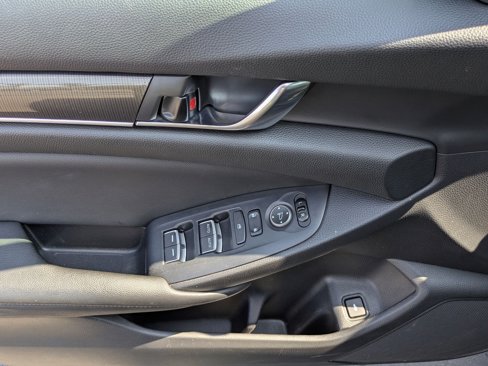 Certified 2019 Honda Accord Sport image 5
