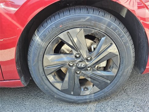 Used 2021 Hyundai Elantra SEL w/ Convenience Package image 8