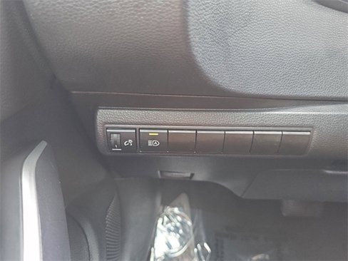 Used 2023 Toyota Corolla SE image 17