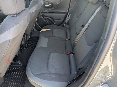 Used 2021 Jeep Renegade Trailhawk image 21
