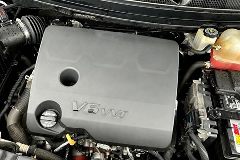 Used 2018 Chevrolet Traverse LT image 35