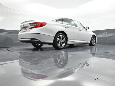 Certified 2019 Honda Accord EX image 30