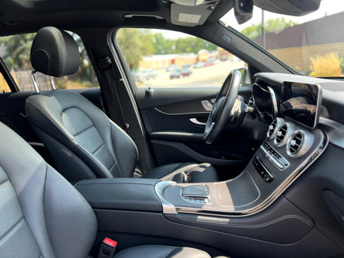 Used 2020 Mercedes-Benz GLC 300 4MATIC image 61