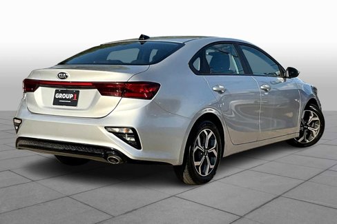 Certified 2021 Kia Forte LXS image 11
