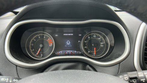 Used 2017 Jeep Cherokee Limited w/ Luxury Group image 29