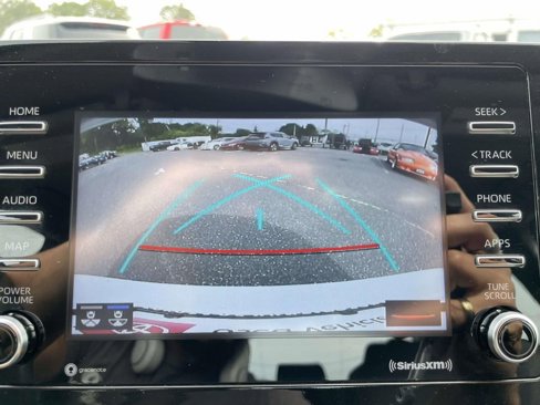 Used 2023 Toyota Camry SE image 28