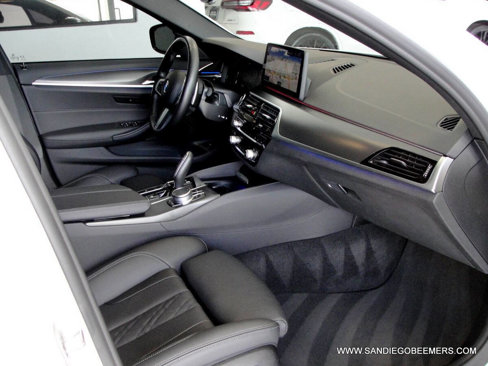 Used 2022 BMW 540i w/ M Sport Package image 37