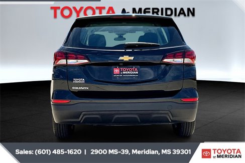 Used 2023 Chevrolet Equinox LS image 4