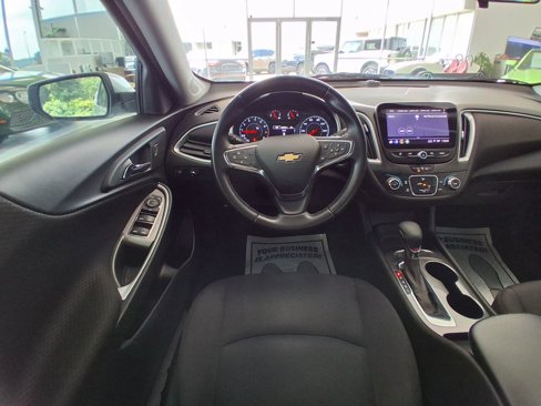 Used 2021 Chevrolet Malibu RS image 9